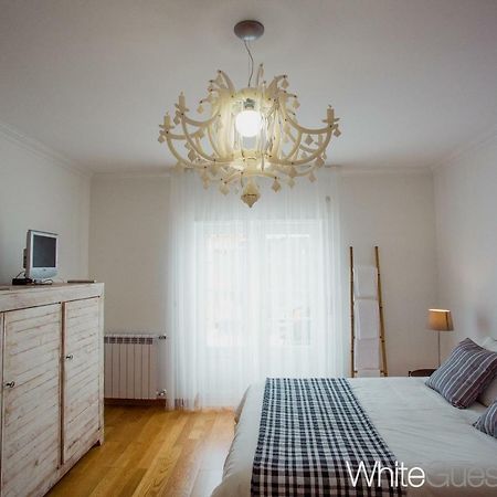 White Guest House Peniche Luaran gambar