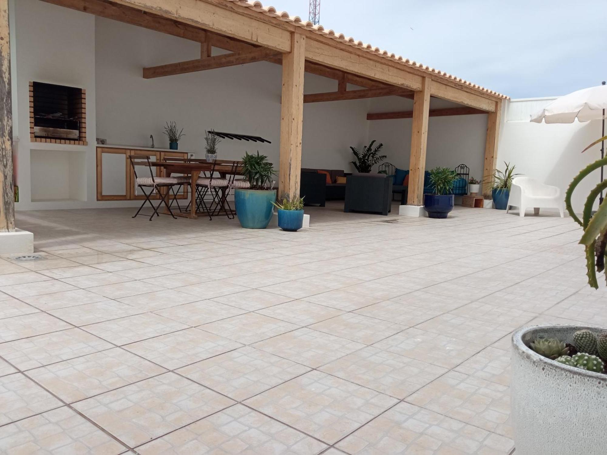 White Guest House Peniche Luaran gambar
